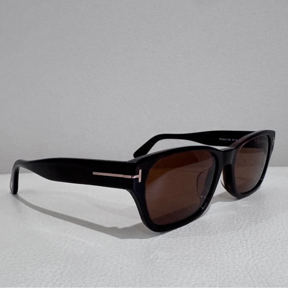 Tom Ford Lauren Polarized Tortoise Square Sunglasses - FT0614 01H 52 - Italy - Picture 1 of 8
